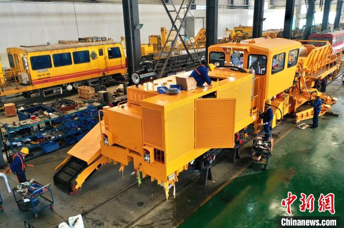 ob欧宝官网:第一节铁路运输设备制造行业统计标准(20161021)
